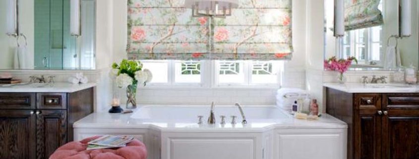 Venecianas y Romanas Alternativas a las Cortinas Roller para Baño