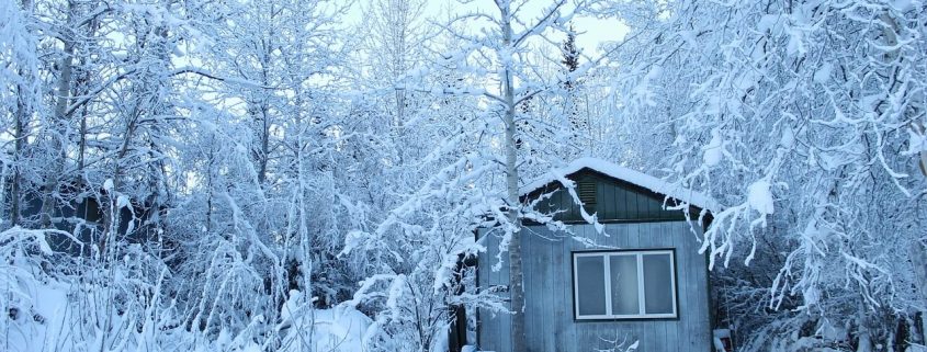 cortinas para proteger la casa del frío